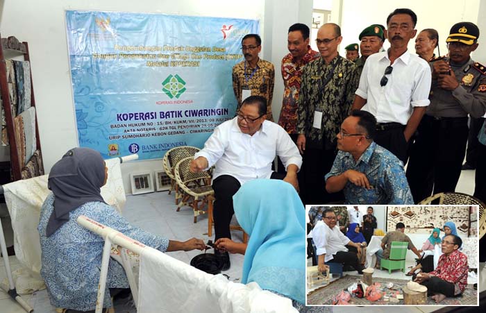 Menkop Kunjungi Sentra Batik Trusmi di Cirebon, Wakili Presiden Jokowi